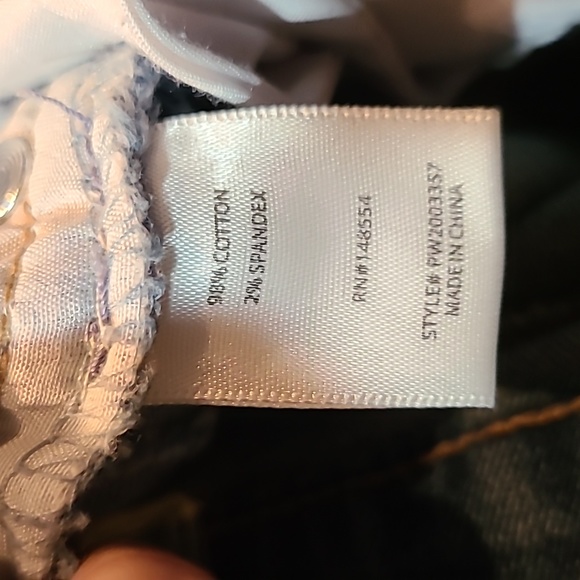 Indigo Rising Slightly Distressed Denim Shorts Size 5/27 - Picture 7 of 11